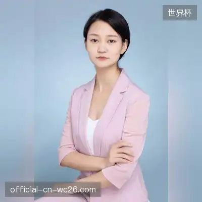 薛霏